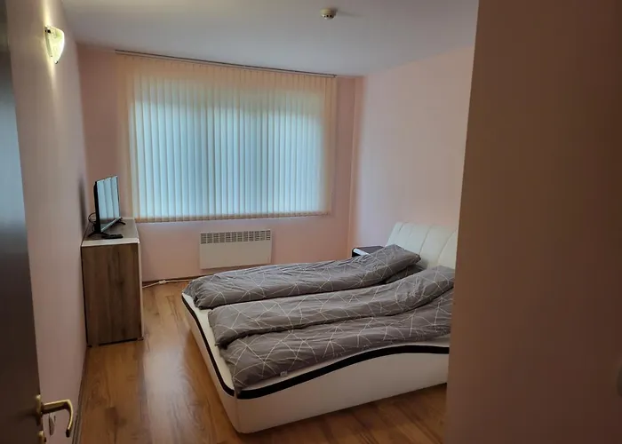 Evrika Forest Апартамент Пампорово