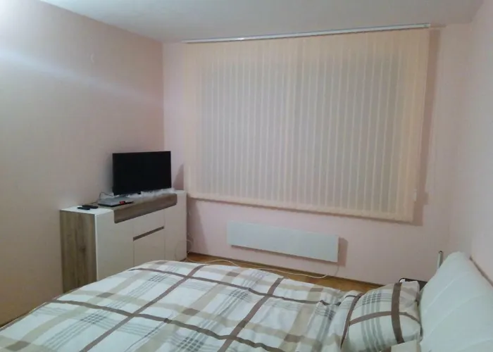 アパート Evrika Forest パンポロボ